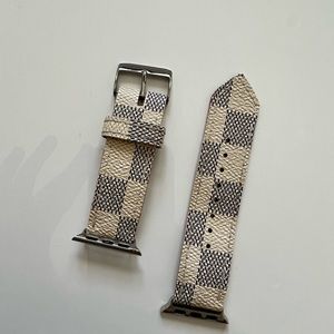 LOUIS VUITTON Apple Watch band